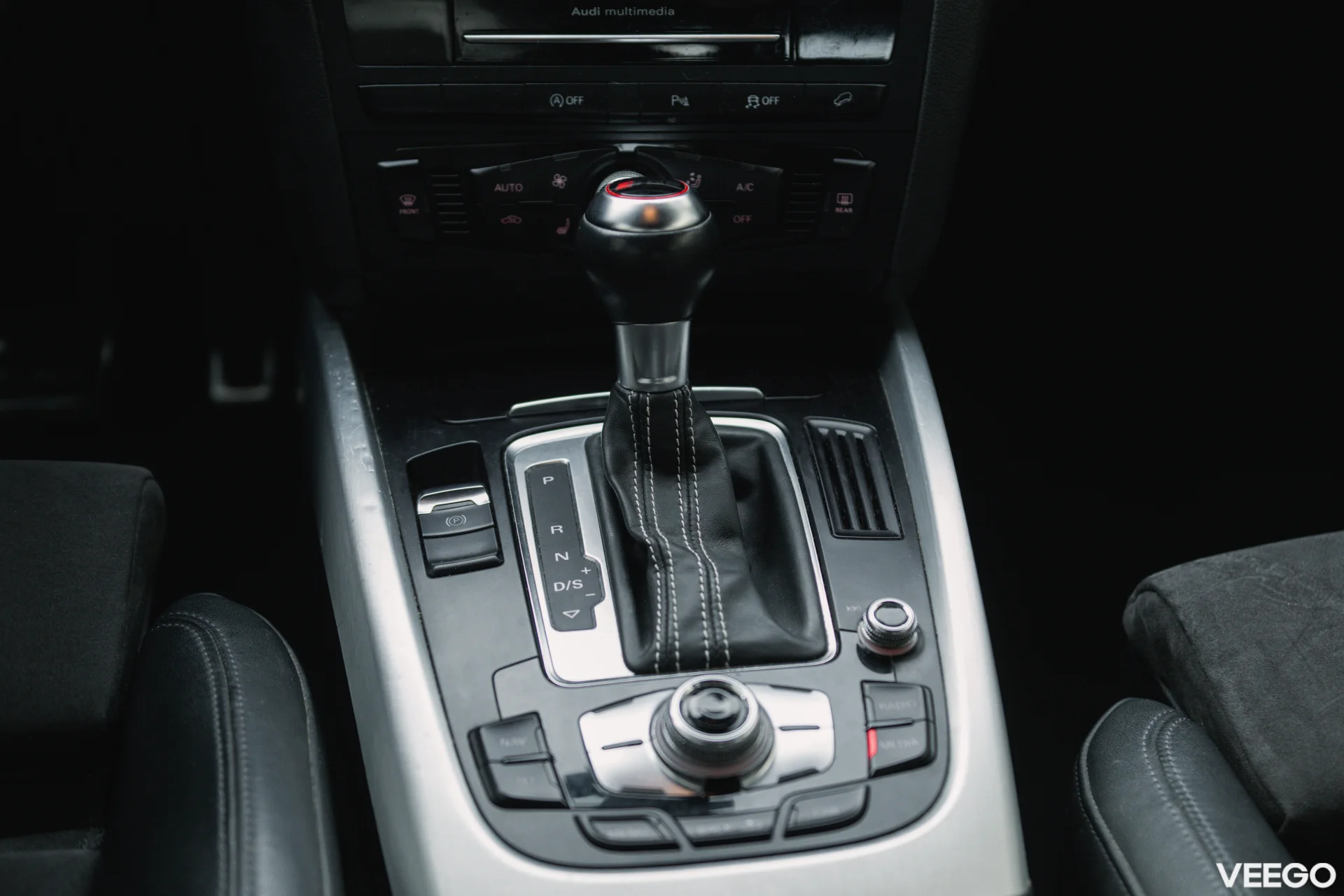 Audi SQ5 Typ 8R 3.0 230kW