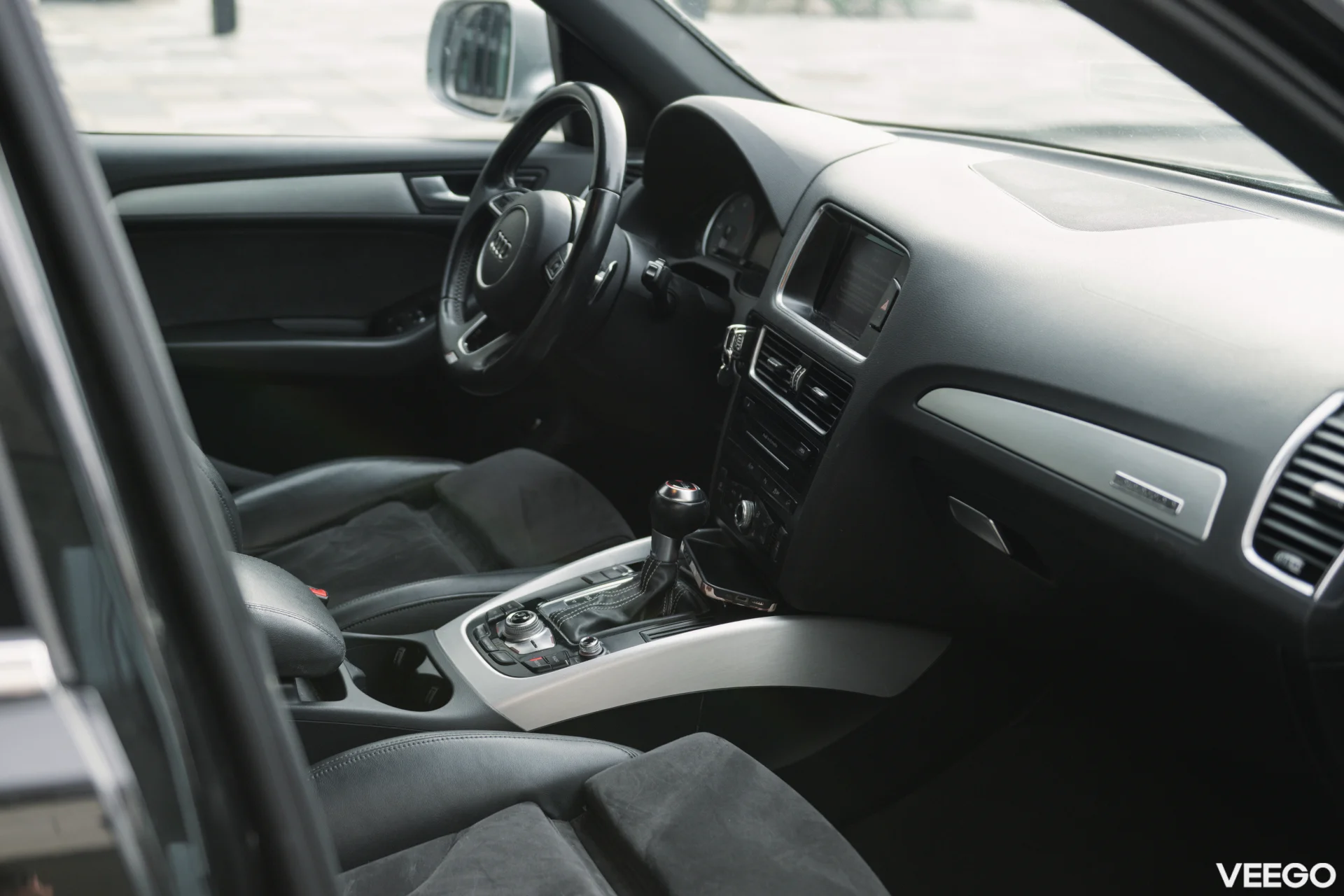 Audi SQ5 Typ 8R 3.0 230kW