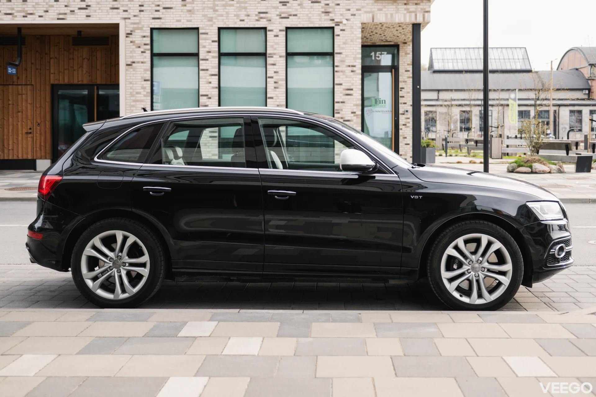 Audi SQ5 Typ 8R 3.0 230kW
