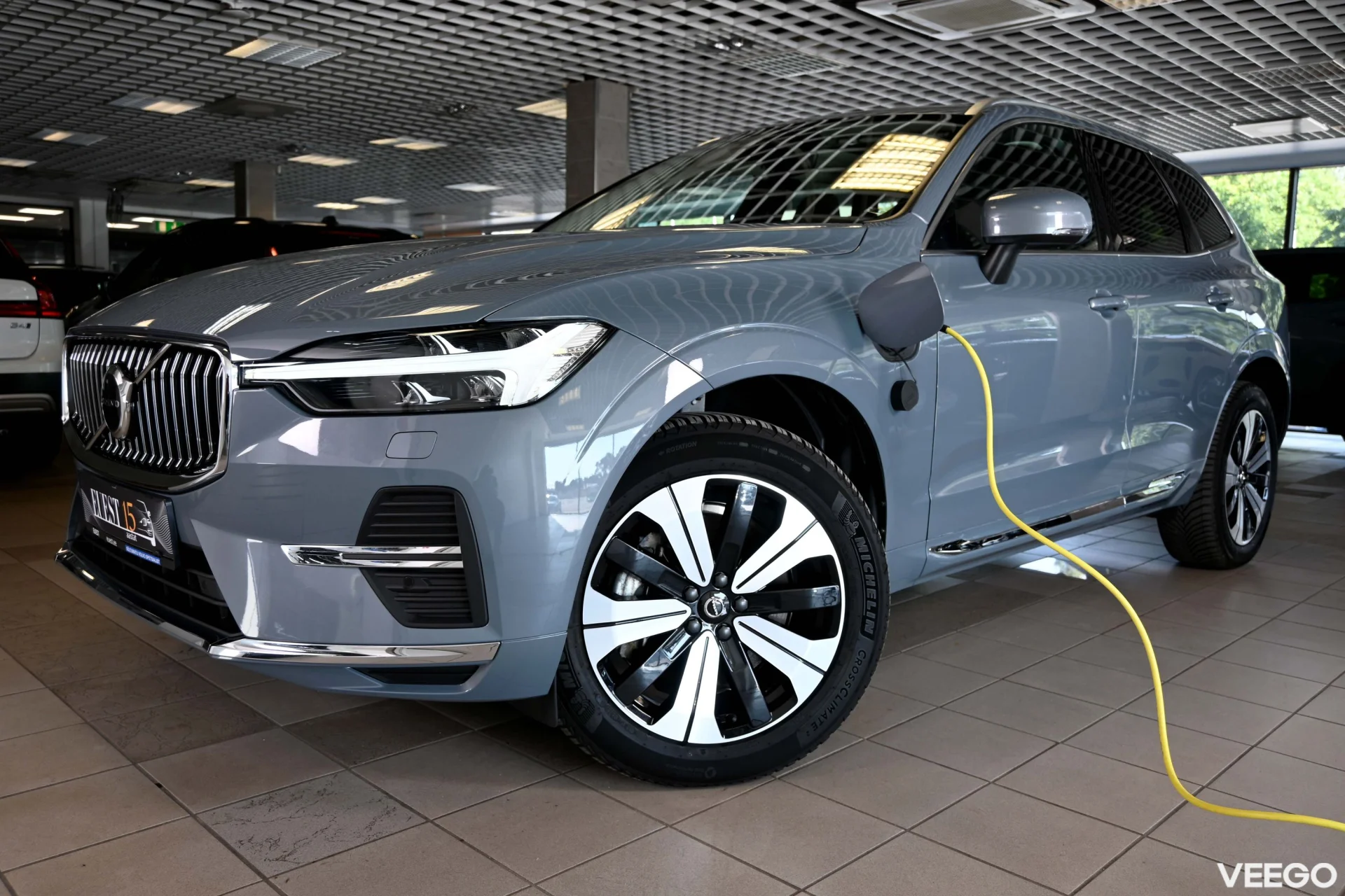 Volvo XC60 AWD H&K ULTIMATE BRIGHT XENIUM INTELLI SAFE PRO 2 293kW
