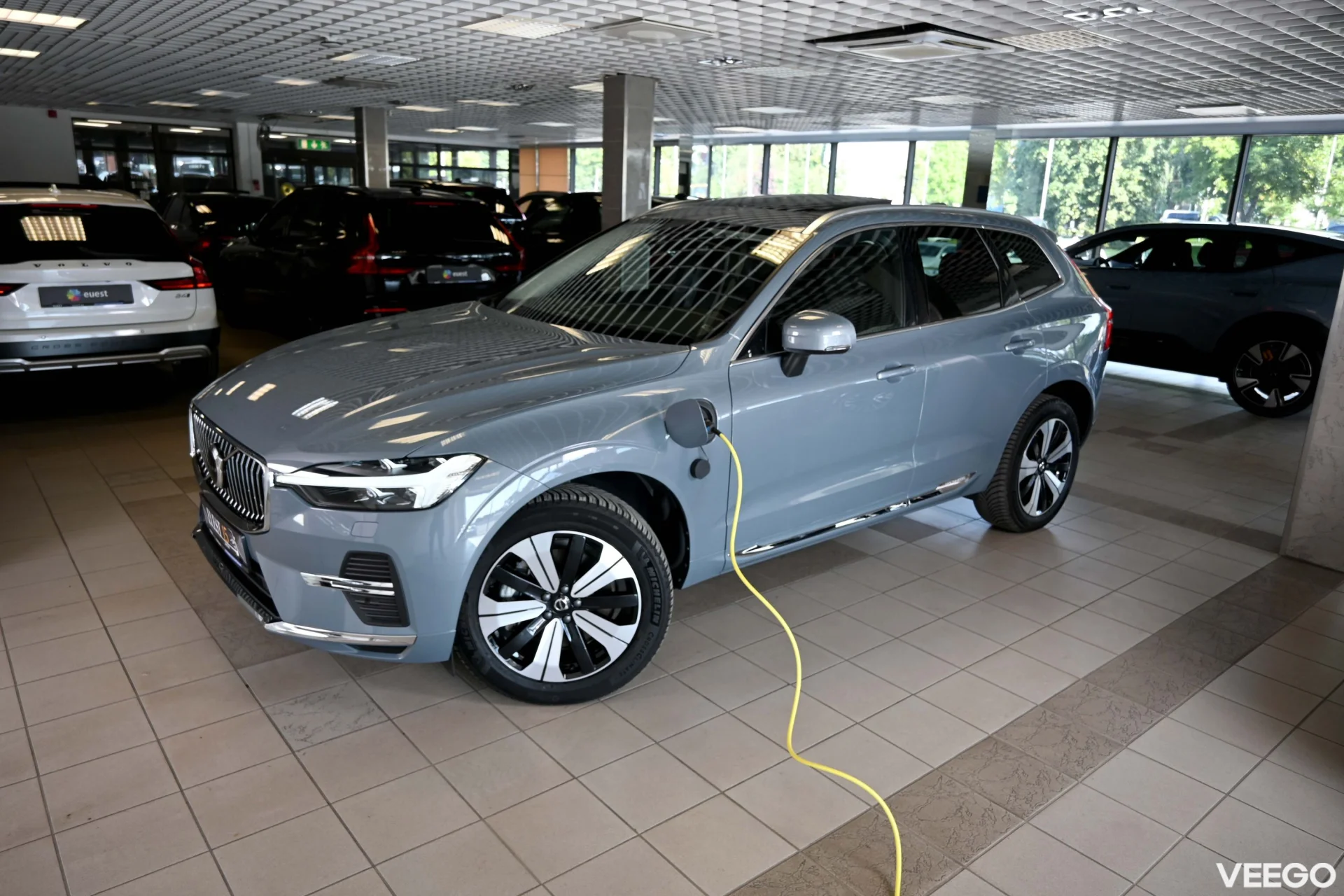 Volvo XC60 AWD H&K ULTIMATE BRIGHT XENIUM INTELLI SAFE PRO 2 293kW