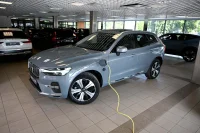 Volvo XC60 AWD H&K ULTIMATE BRIGHT XENIUM INTELLI SAFE PRO 2 293kW thumbnail