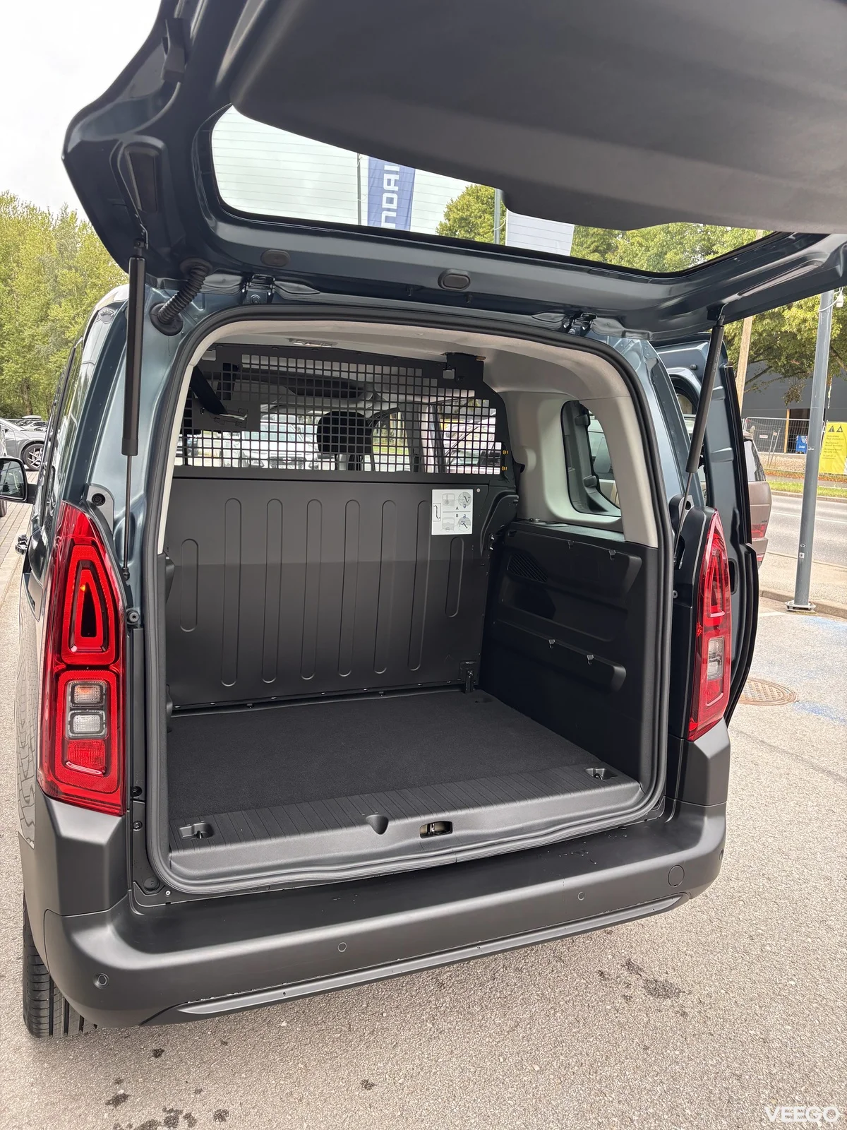 Citroen Berlingo 1.5 96kW
