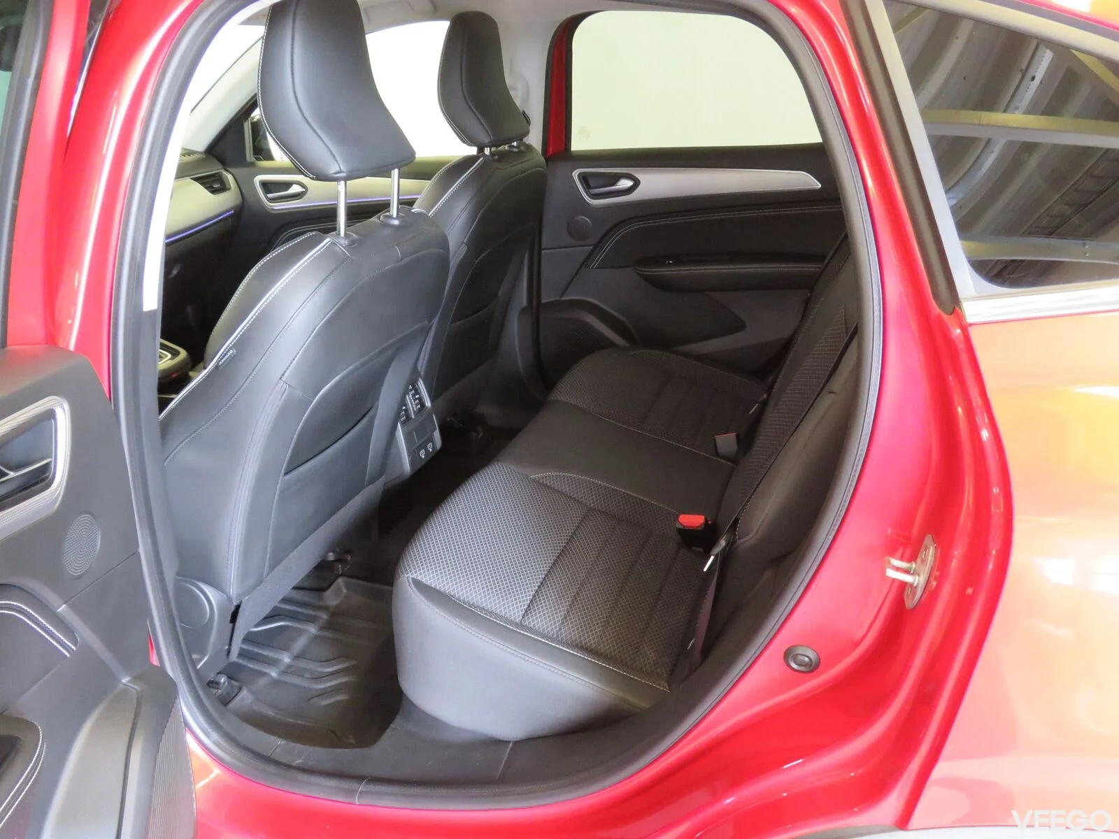 Renault ARKANA E-TECH 69kW