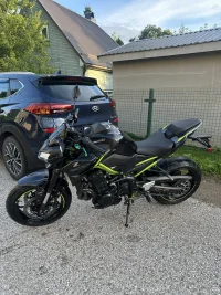 Kawasaki Z900 0.9 92kW thumbnail