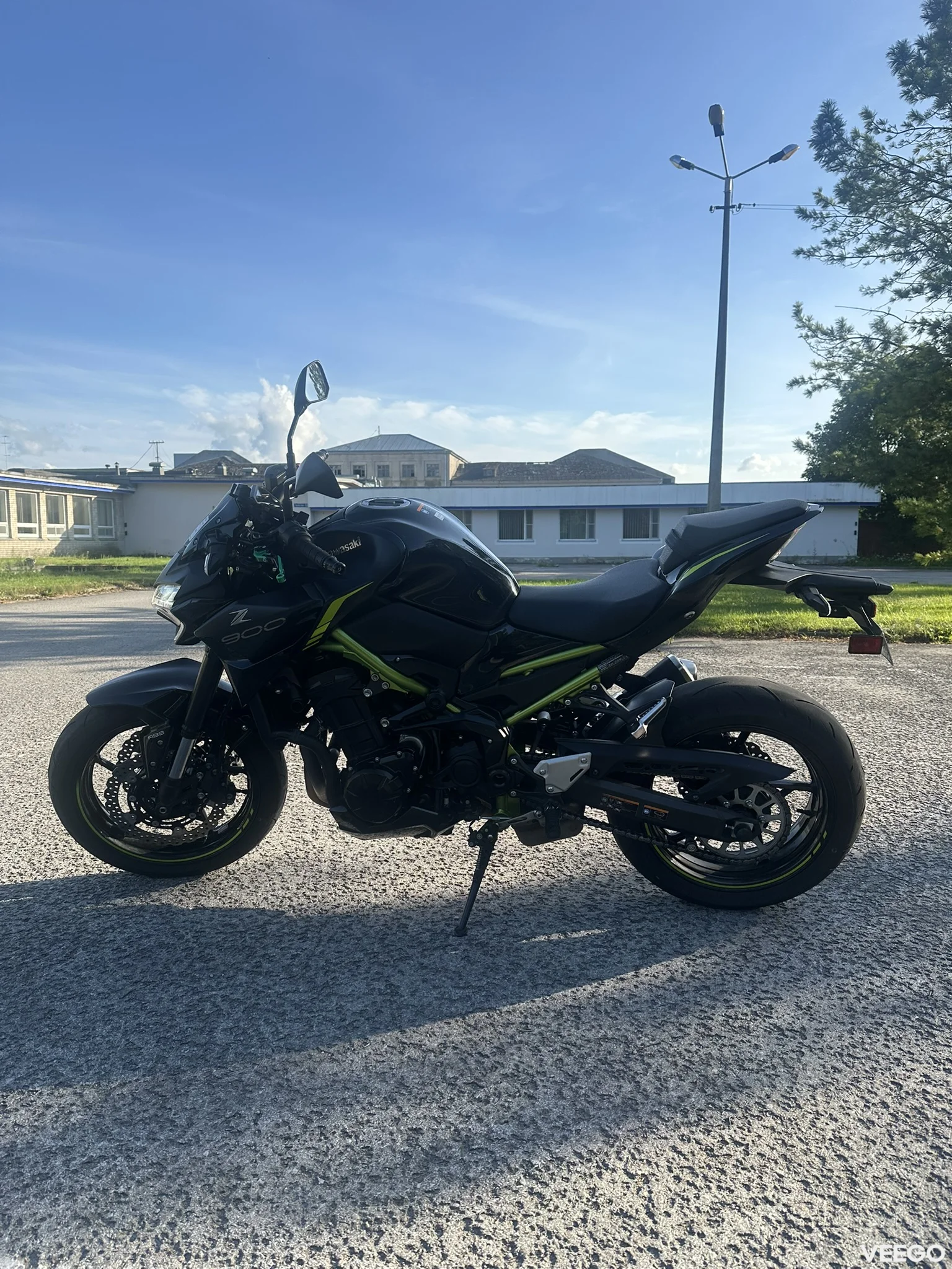 Kawasaki Z900 0.9 92kW