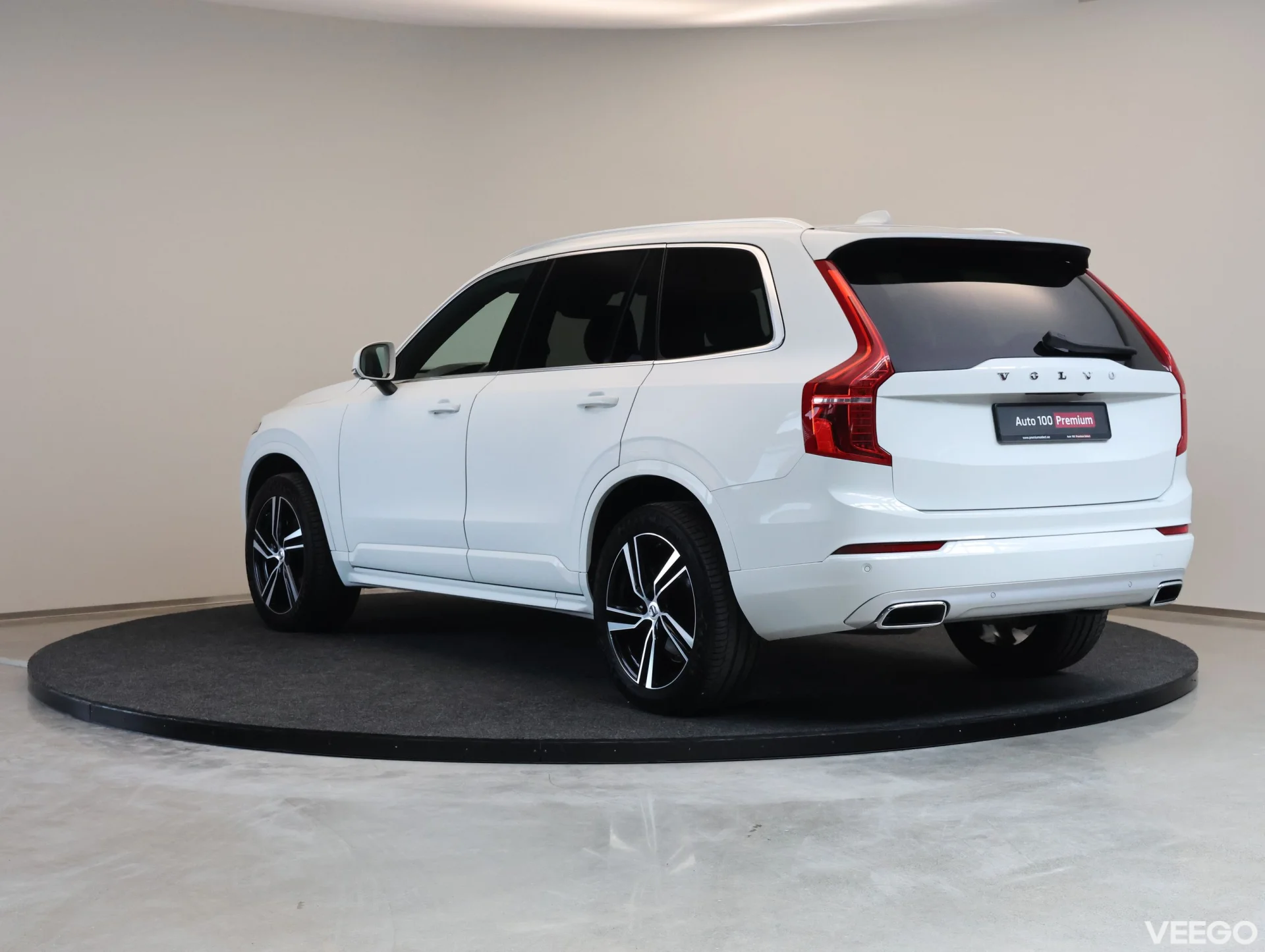 Volvo XC90 B5 AWD R-Desing 173kW