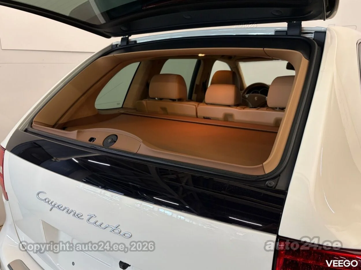 Porsche CAYENNE TURBO - 4.8 368kW
