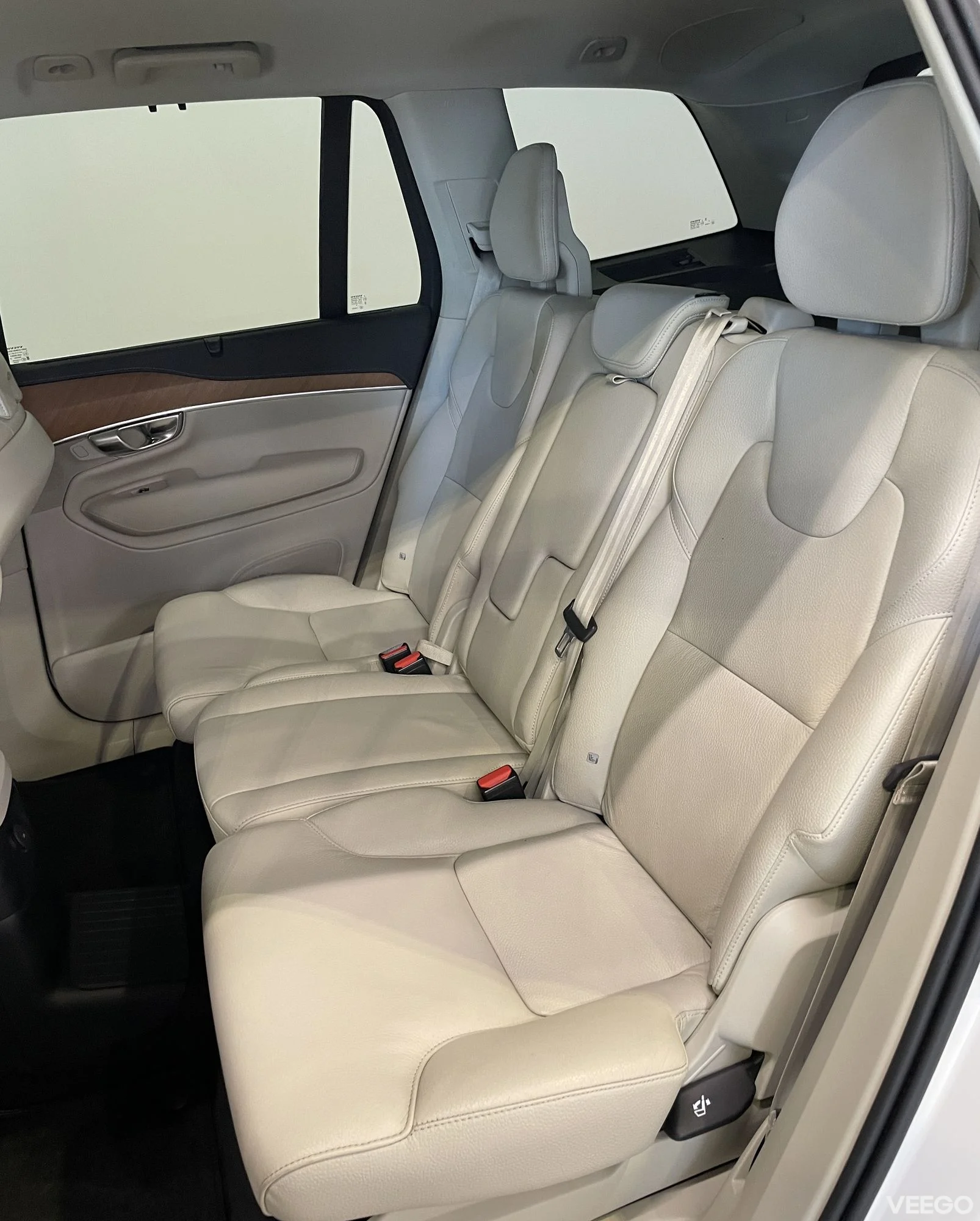 Volvo XC90 T8 Inscription 7s 2 228kW