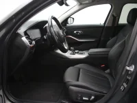 BMW 318 2 110kW thumbnail