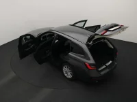 BMW 318 2 110kW thumbnail
