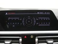 BMW 318 2 110kW thumbnail