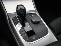 BMW 318 2 110kW thumbnail