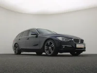 BMW 320 2 120kW thumbnail