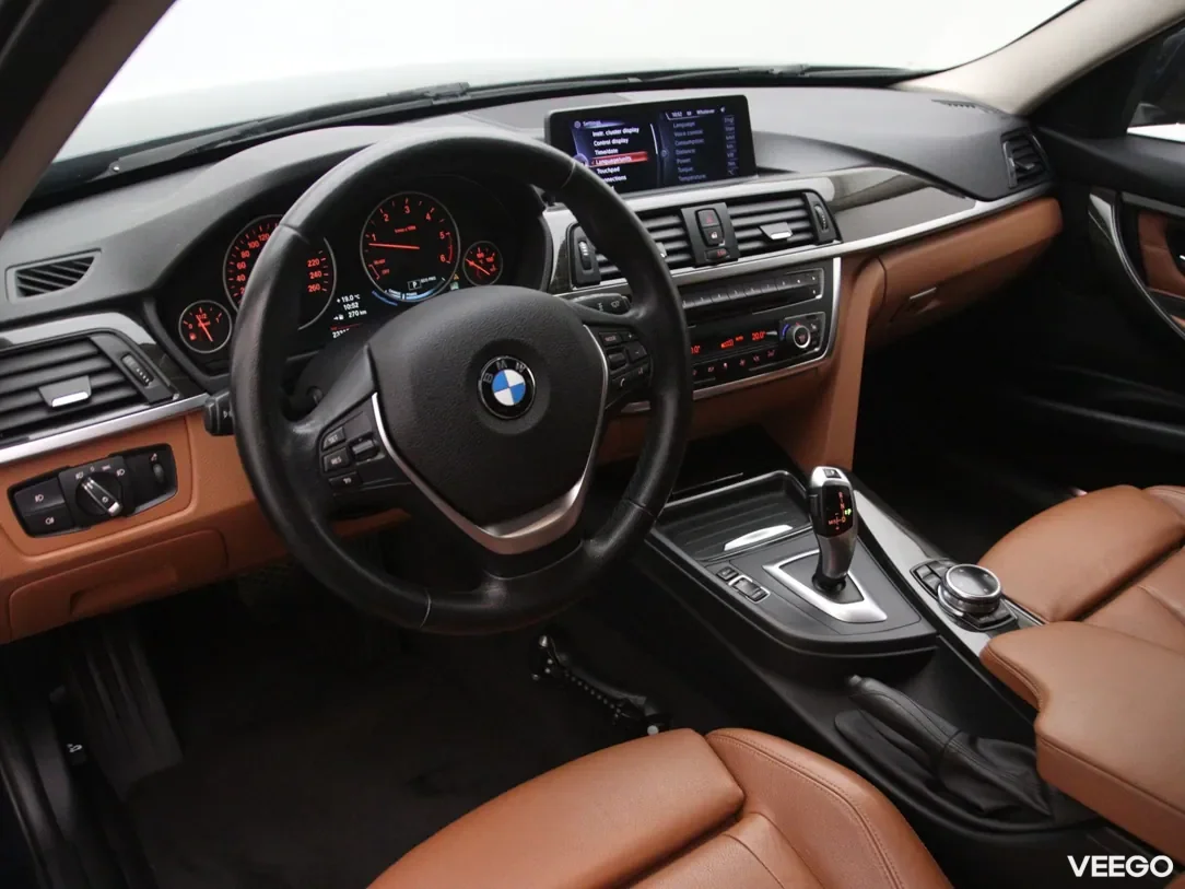 BMW 320 2 120kW
