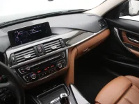 BMW 320 2 120kW thumbnail
