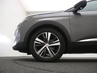Peugeot 3008 1.5 96kW thumbnail