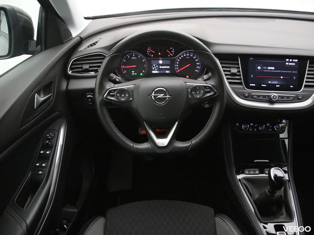 Opel Grandland X 1.5 96kW