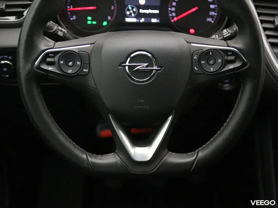 Opel Grandland X 1.5 96kW