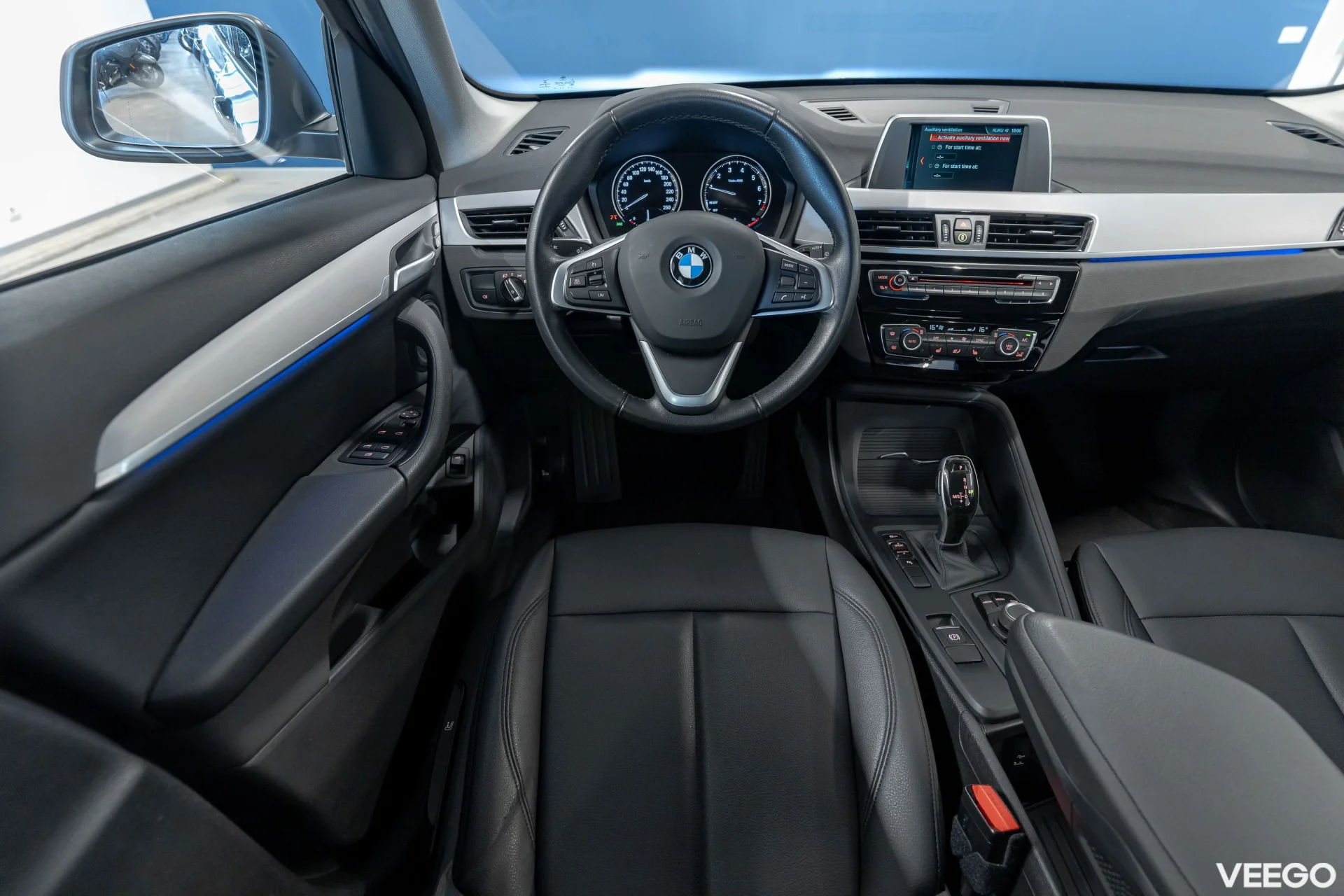 BMW X1 sDrive18i 1.5 100kW