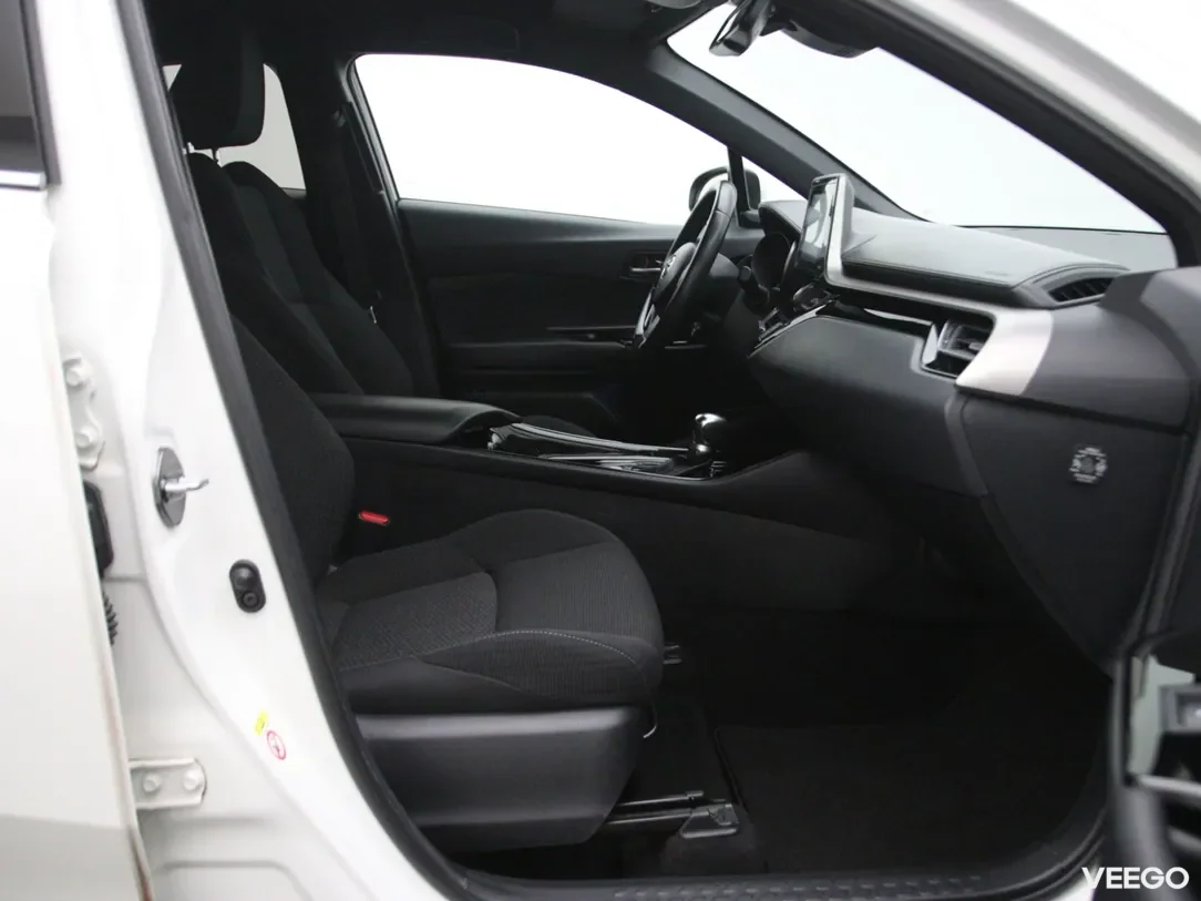 Toyota C-HR 1.8 90kW