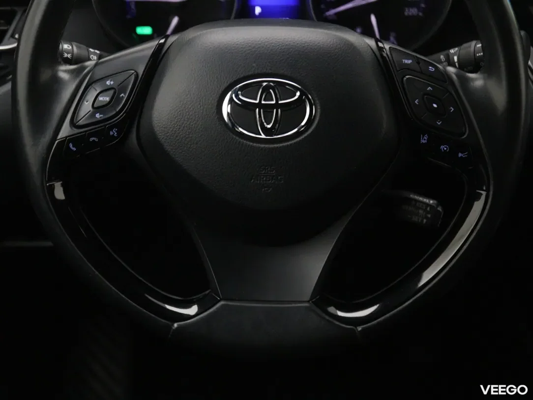 Toyota C-HR 1.8 90kW