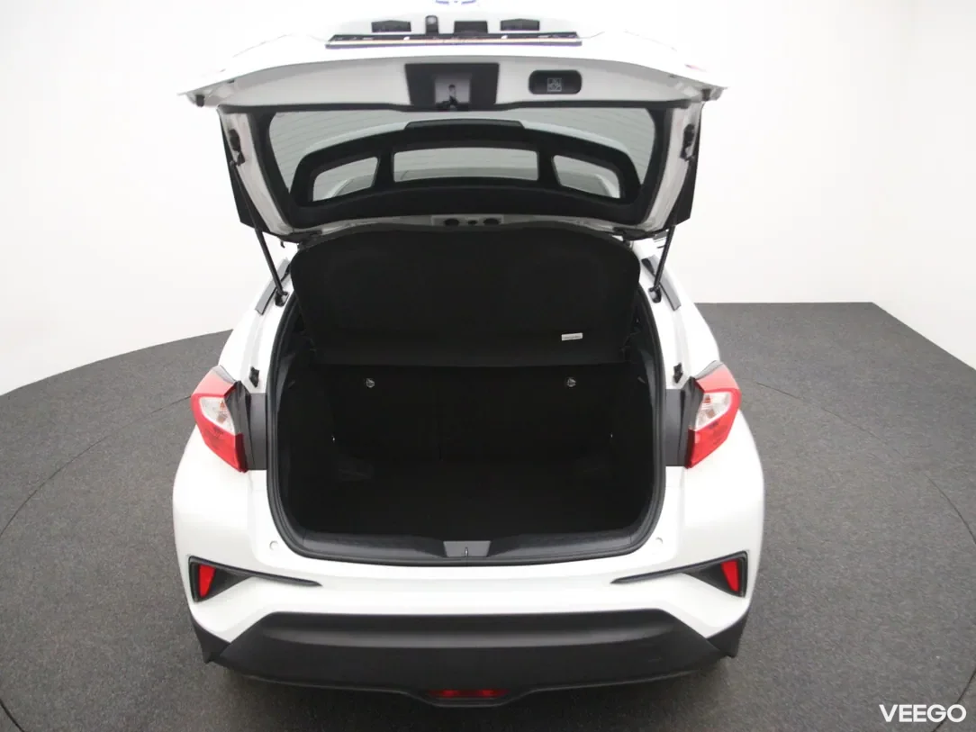 Toyota C-HR 1.8 90kW