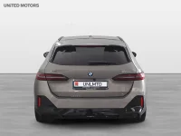 BMW 520 d xDrive Touring M Sport Drag H/K Rattvärme 0kW thumbnail