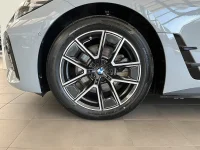 BMW i4 eDrive40 M Sport 18" Rattvärme Drag Drive/Park Assist 0kW thumbnail
