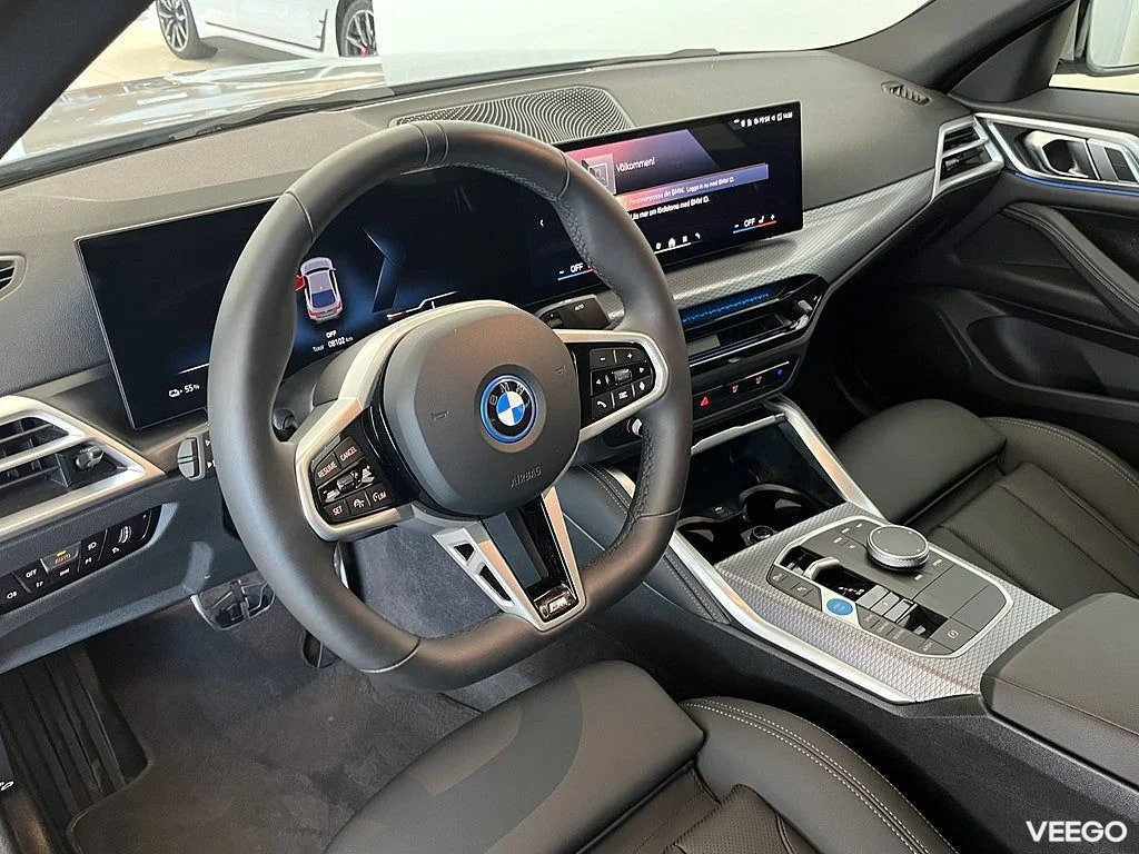 BMW i4 eDrive40 M Sport 18" Rattvärme Drag Drive/Park Assist 0kW