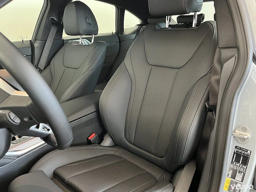 BMW i4 eDrive40 M Sport 18" Rattvärme Drag Drive/Park Assist 0kW