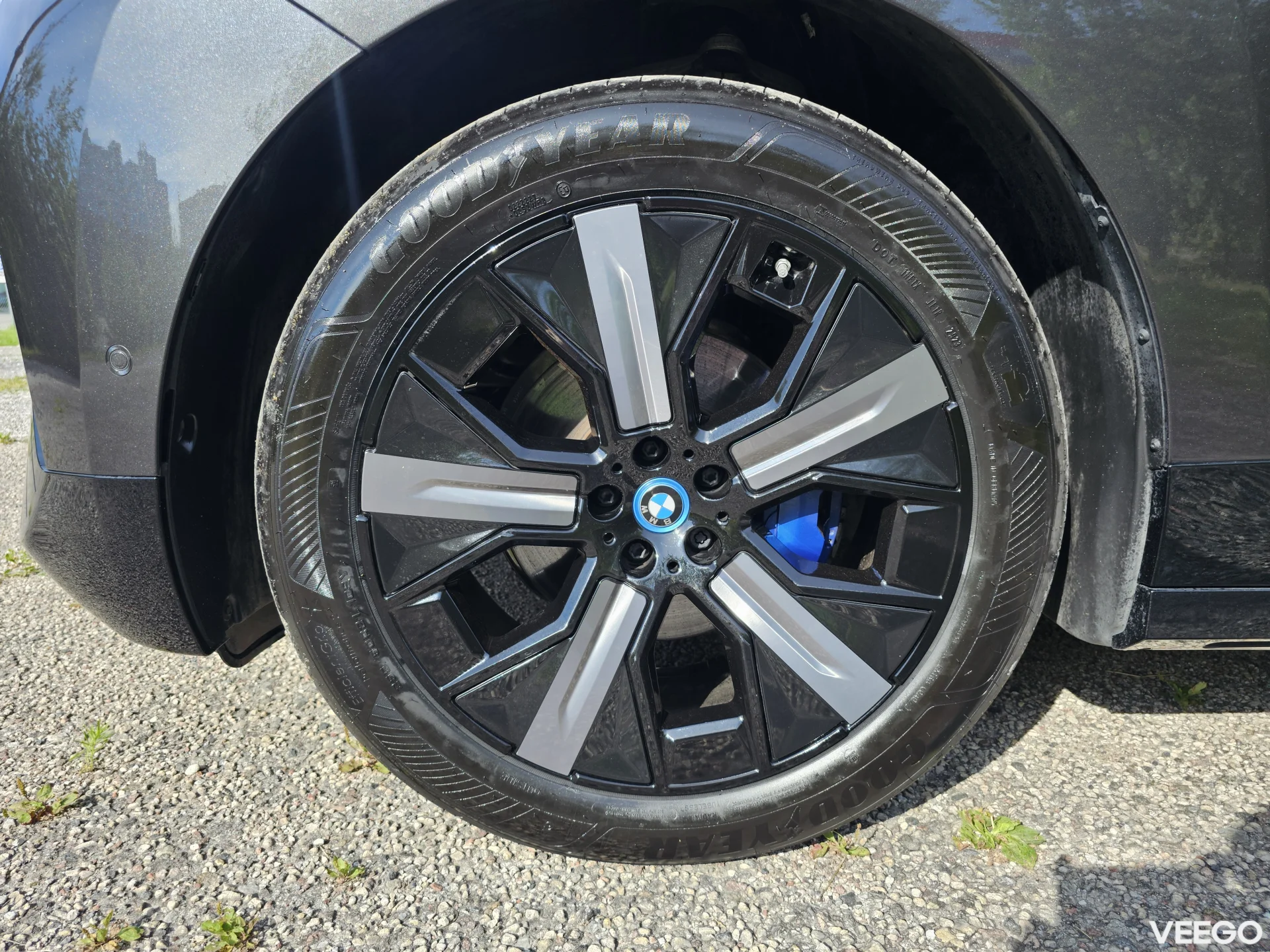 BMW iX iX40 0.0 102kW