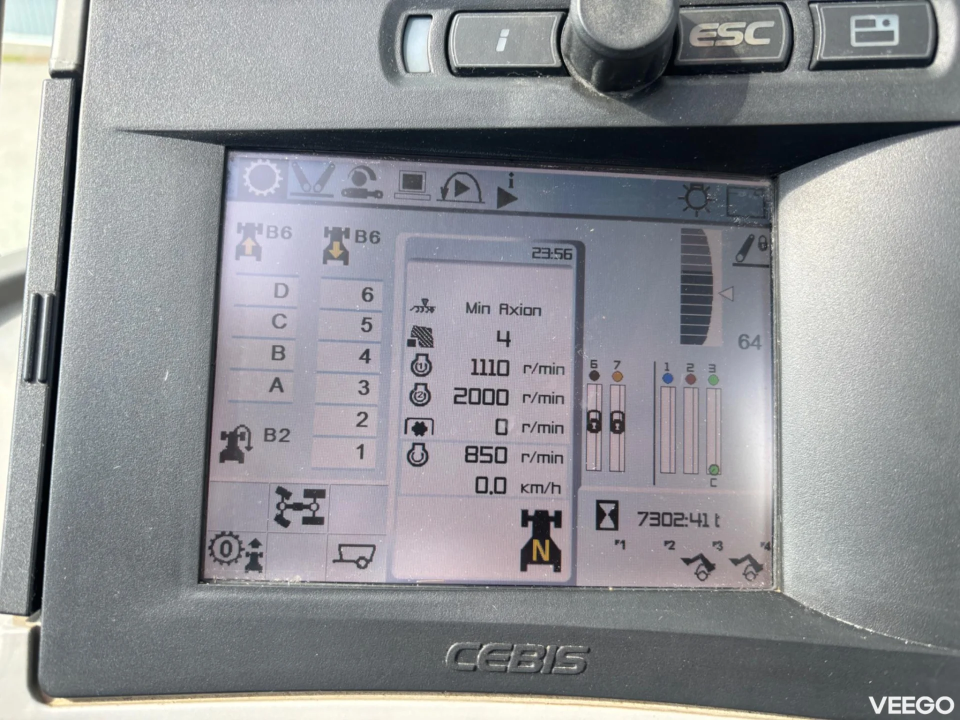 Claas Arion 650 156kW