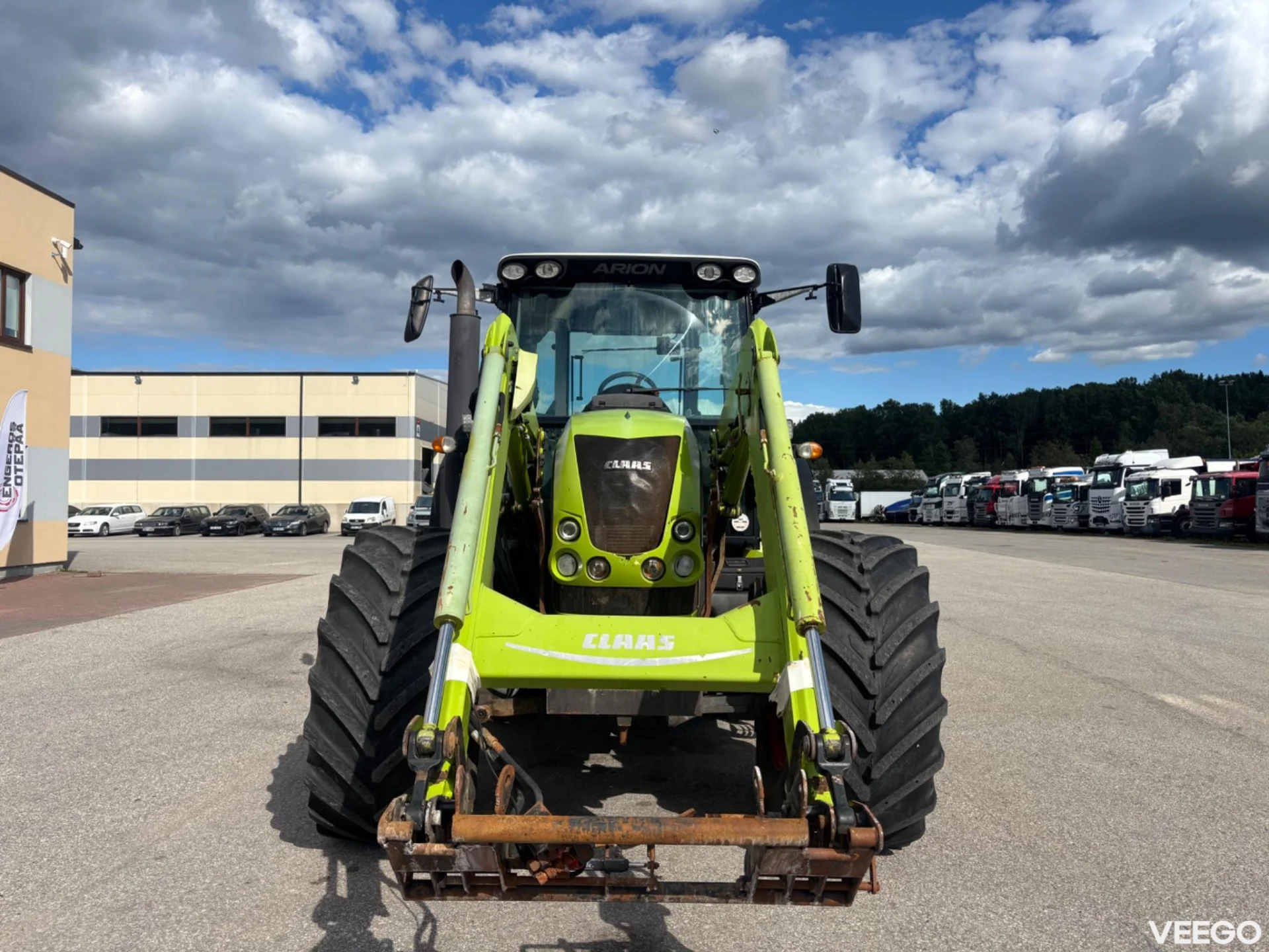 Claas Arion 650 156kW