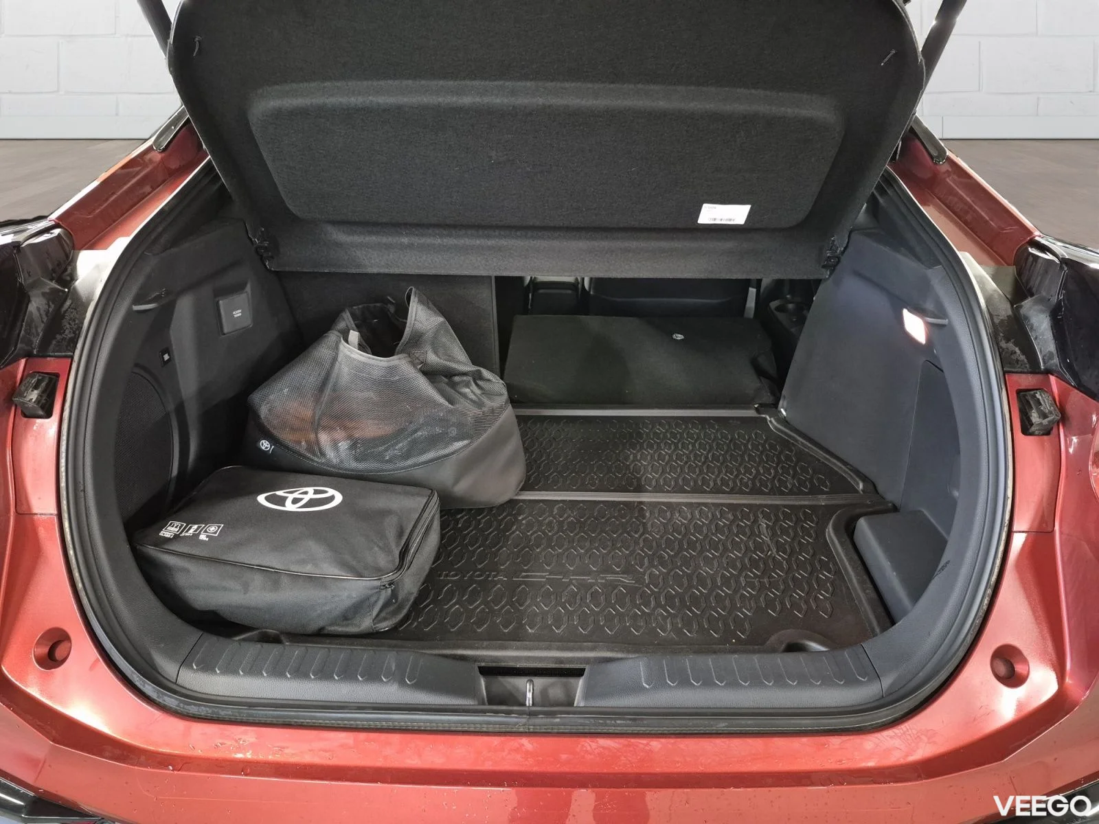 Toyota C-HR Plug-in Hybrid Luxury 2 111kW