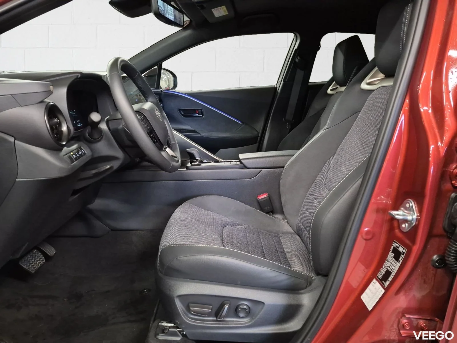 Toyota C-HR Plug-in Hybrid Luxury 2 111kW