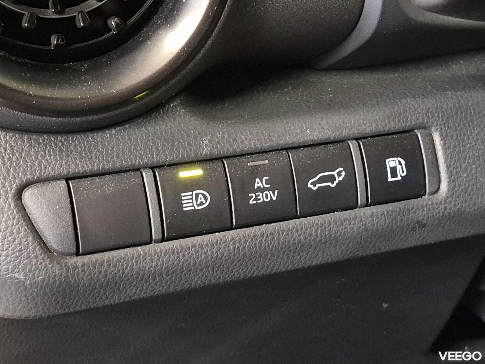 Toyota C-HR Plug-in Hybrid Luxury 2 111kW
