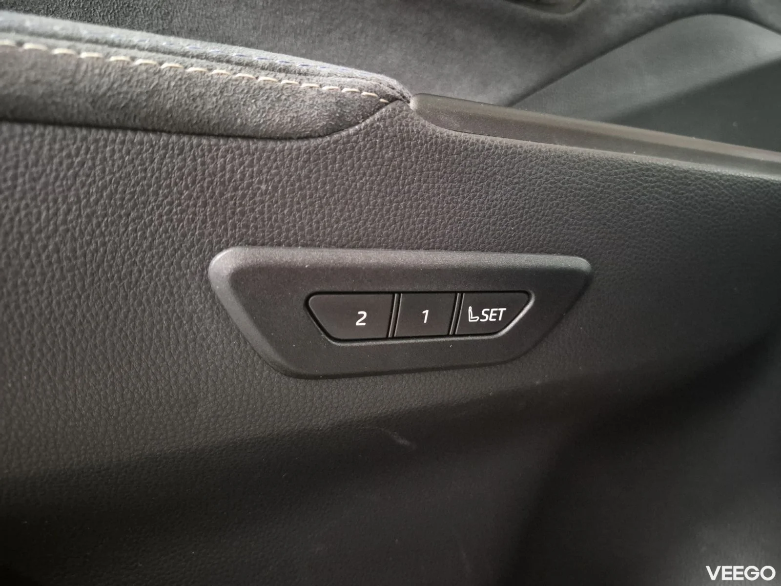 Toyota C-HR Plug-in Hybrid Luxury 2 111kW