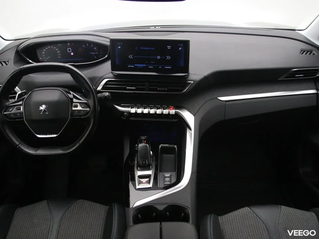 Peugeot 5008 1.2 96kW