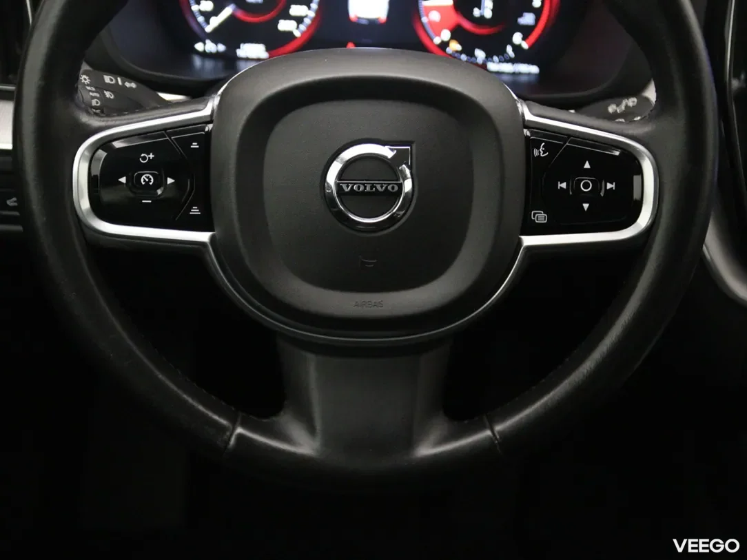 Volvo XC60 2 173kW