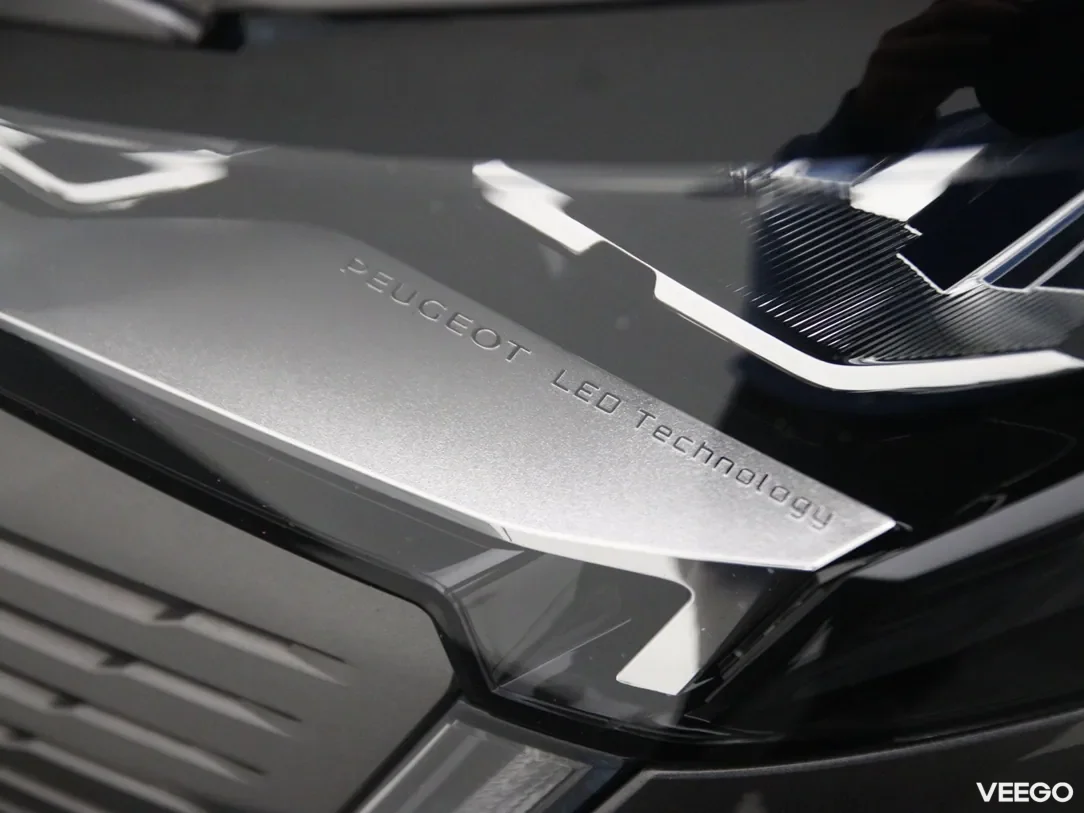 Peugeot 5008 1.2 96kW