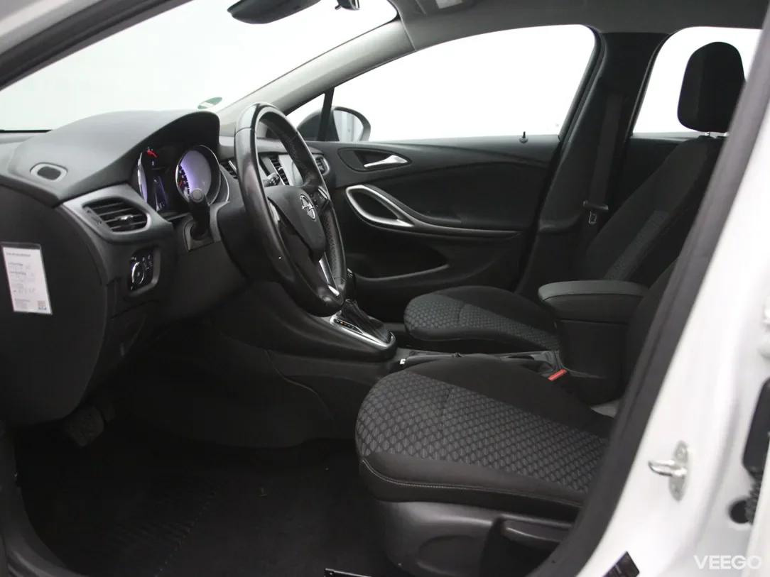 Opel Astra 1.4 107kW