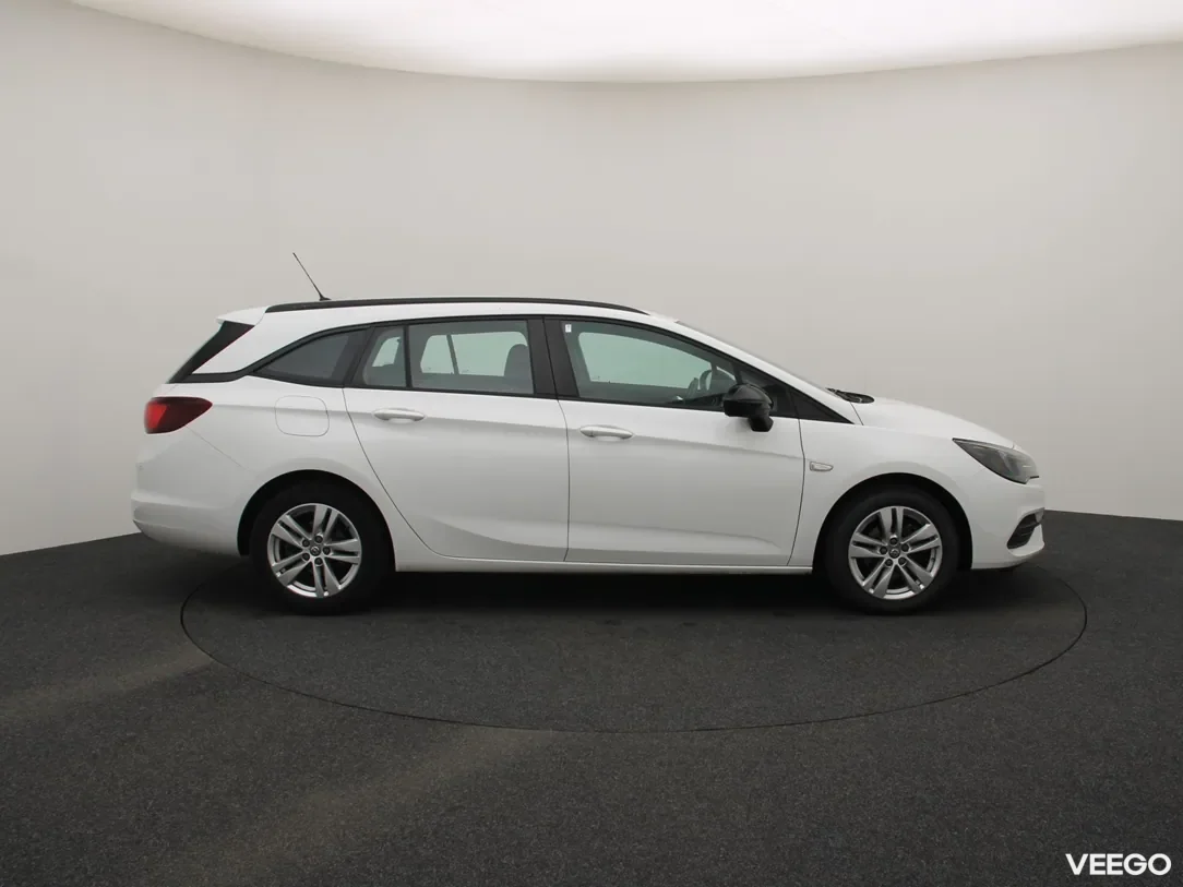Opel Astra 1.4 107kW