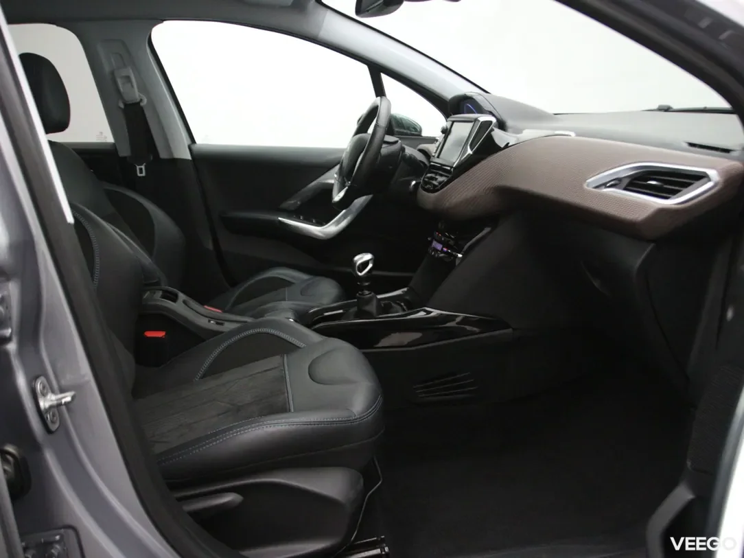 Peugeot 2008 1.2 96kW