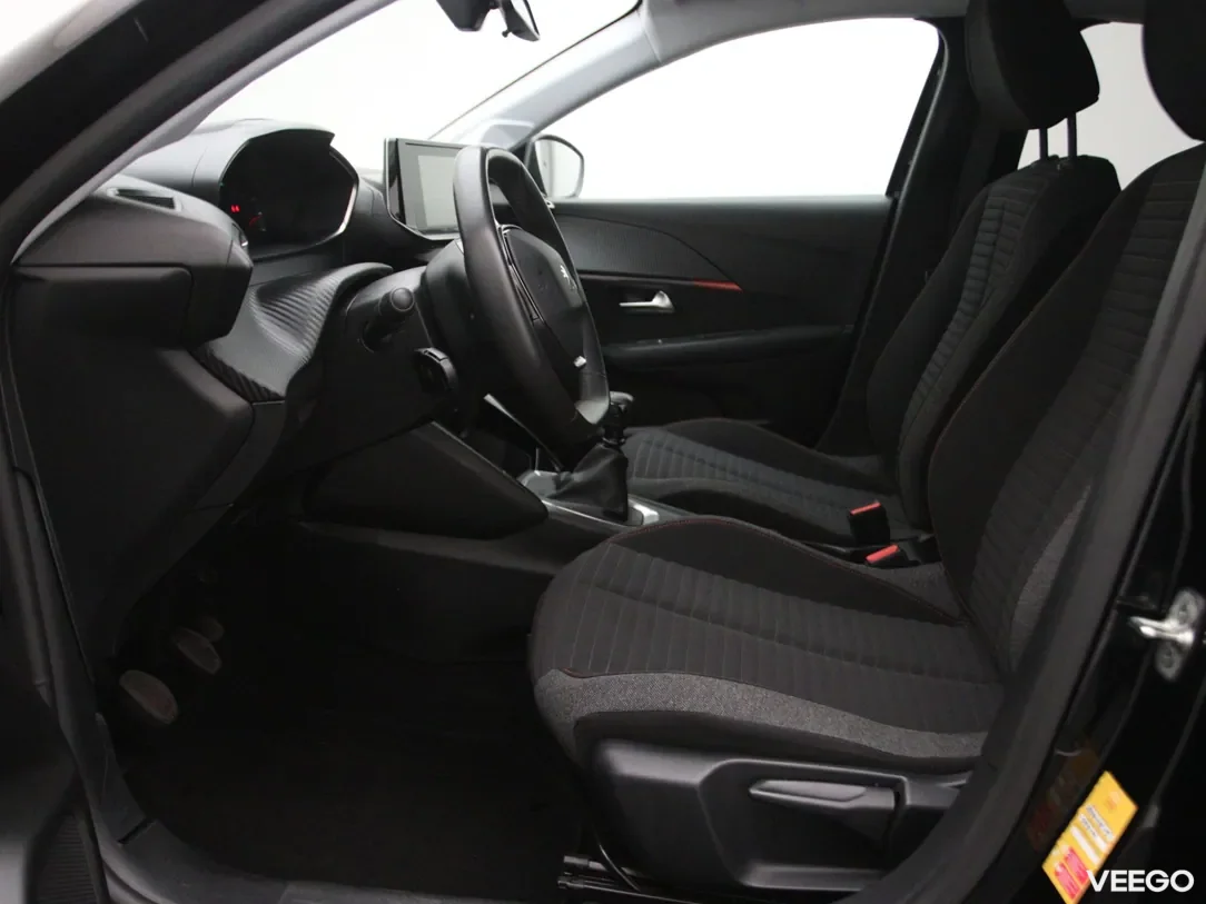 Peugeot 208 1.2 74kW