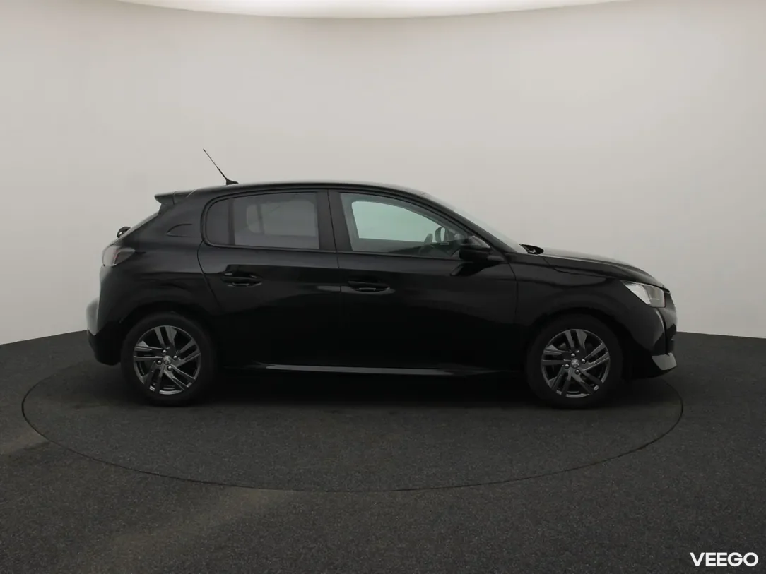 Peugeot 208 1.2 74kW