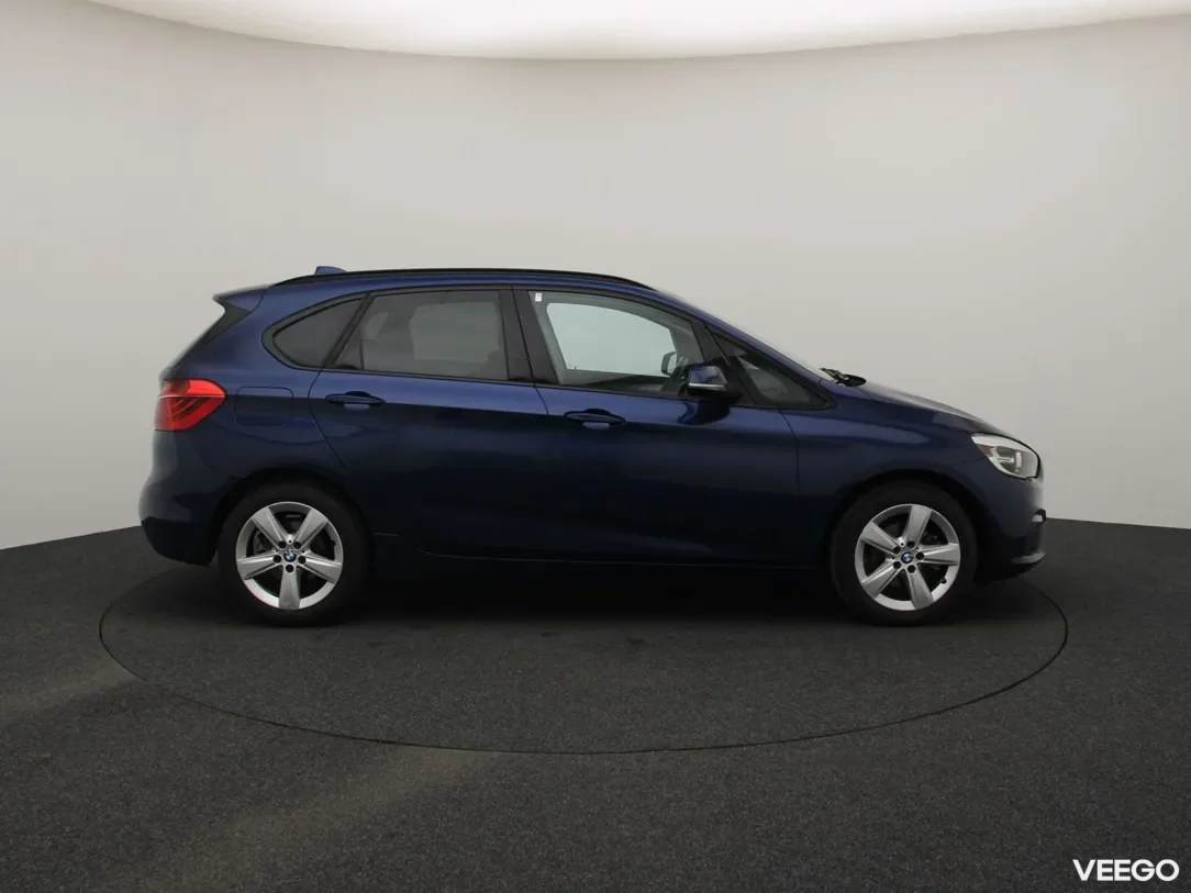 BMW 218 2 110kW