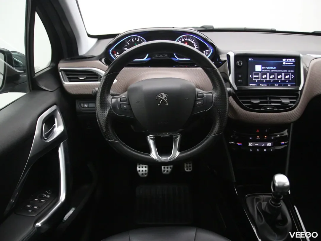 Peugeot 2008 1.2 96kW