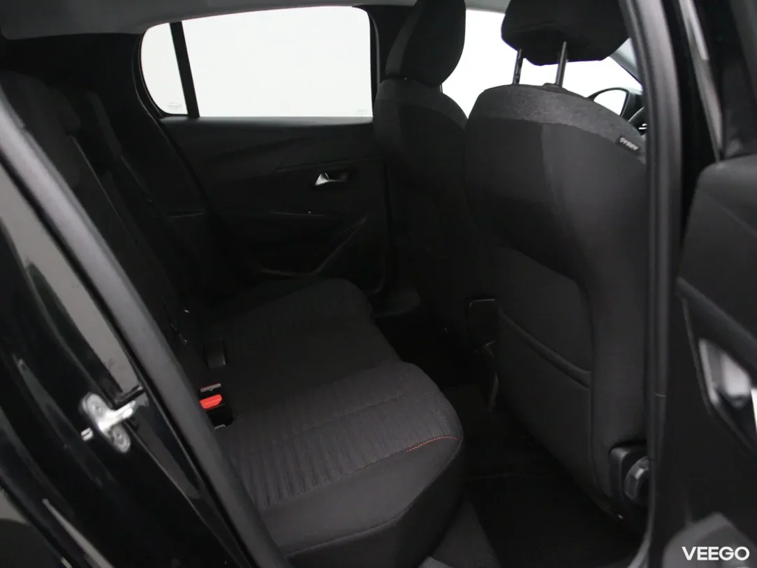 Peugeot 208 1.2 74kW
