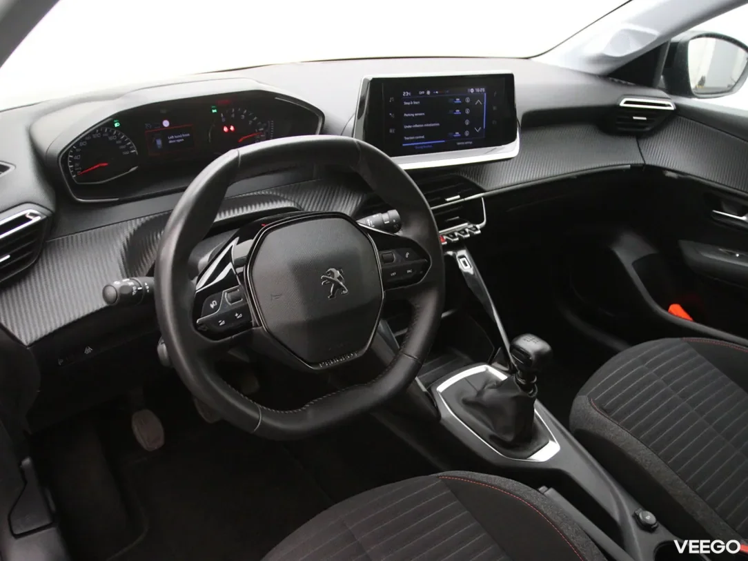 Peugeot 208 1.2 74kW
